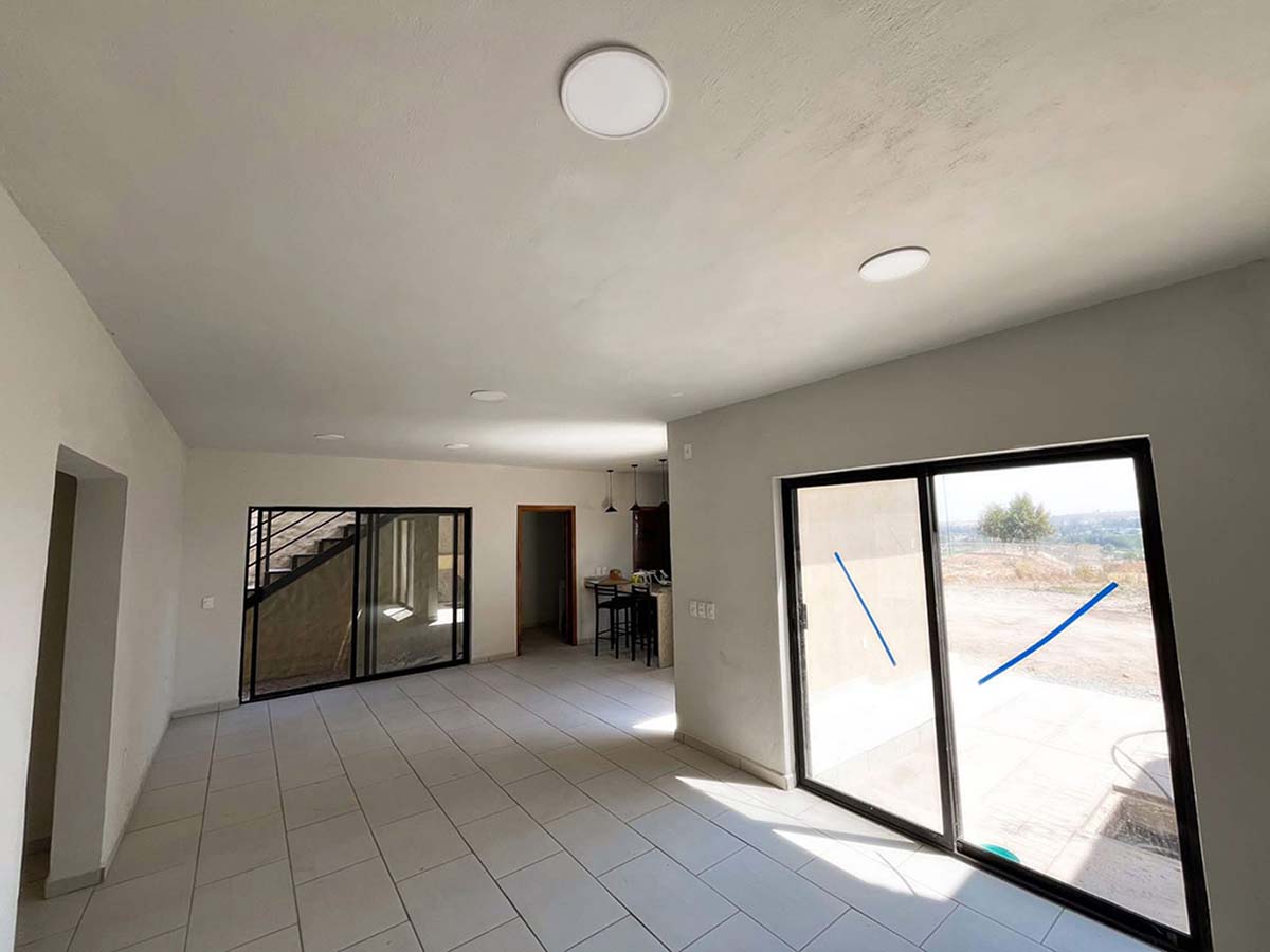 WhatsApp Image 2025-10-21 at 12.09.37 PM