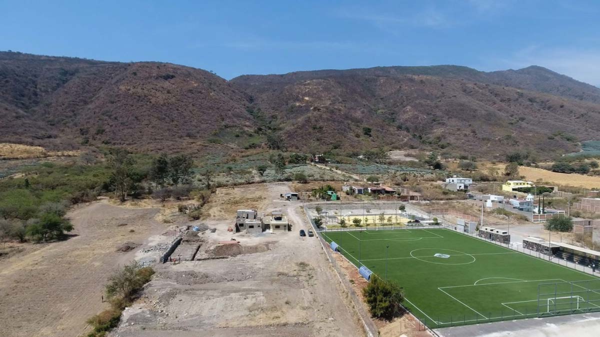 WhatsApp Image 2025-10-21 at 12.09.38 PM (2)