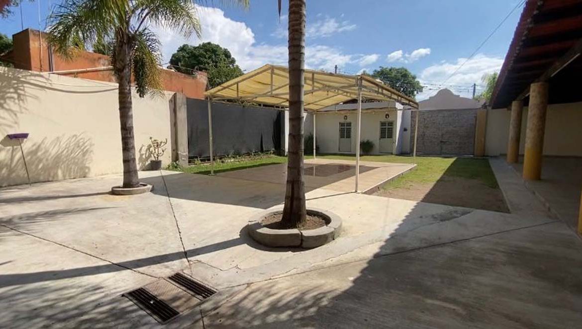 WhatsApp Image 2025-10-23 at 12.20.50 PM (1)