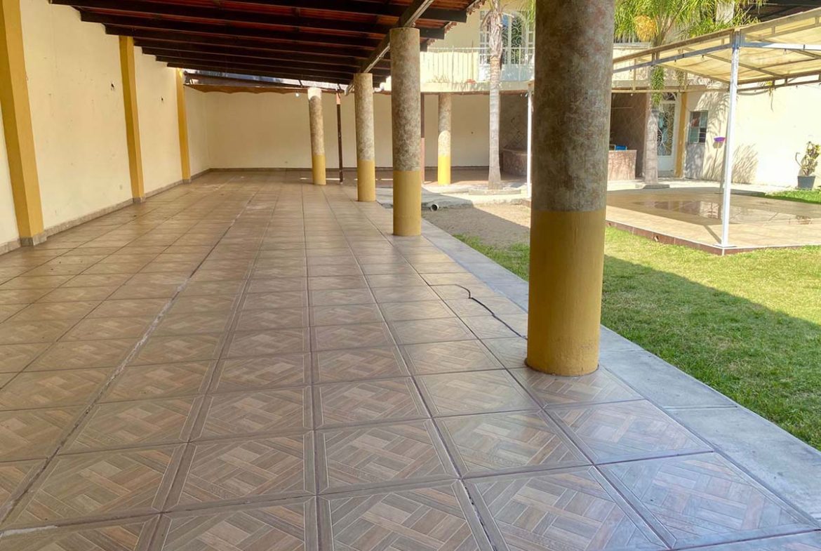 WhatsApp Image 2025-10-23 at 12.20.51 PM (1)