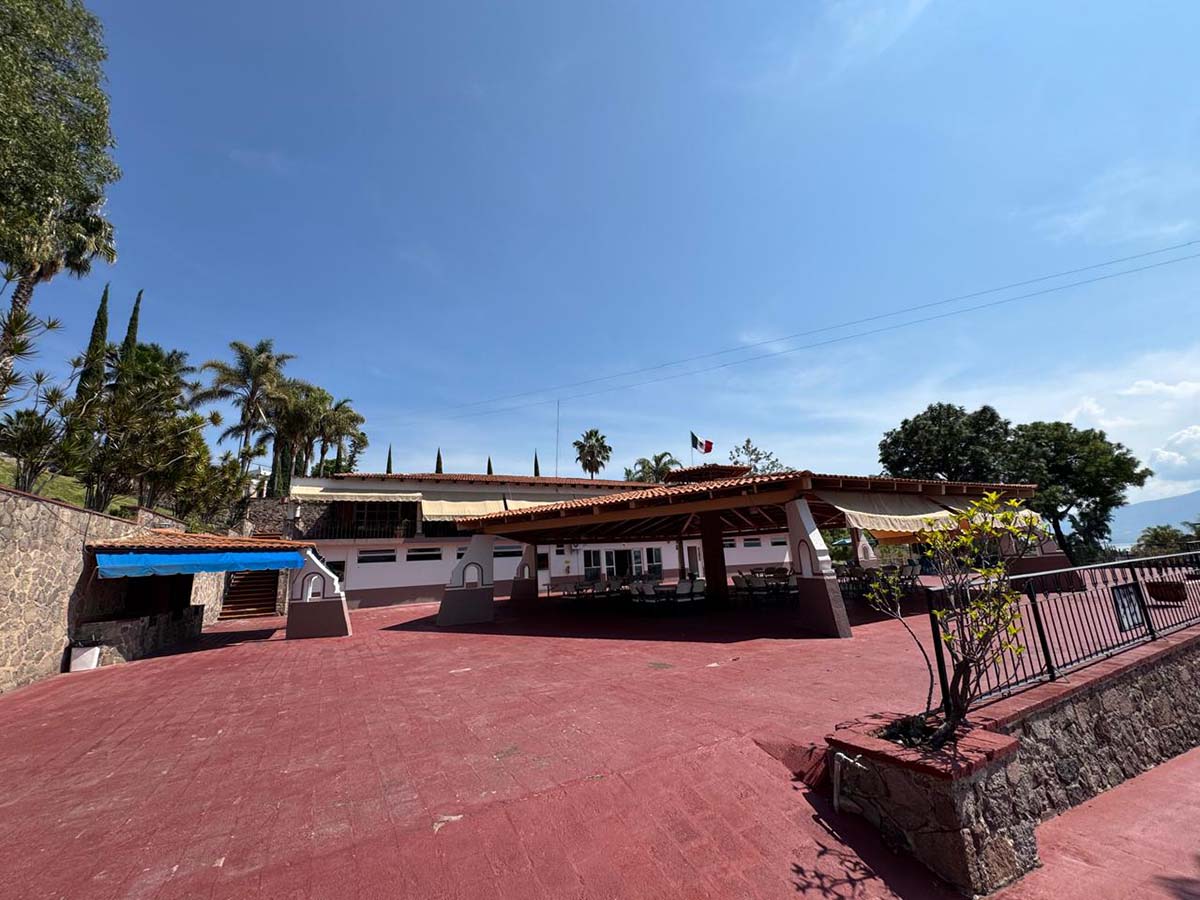 WhatsApp Image 2025-11-04 at 3.53.48 PM (4)