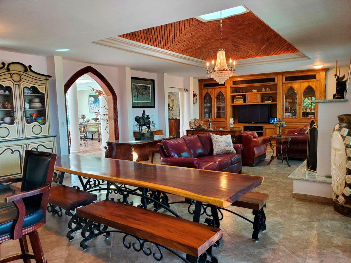 Casa Reedcrest