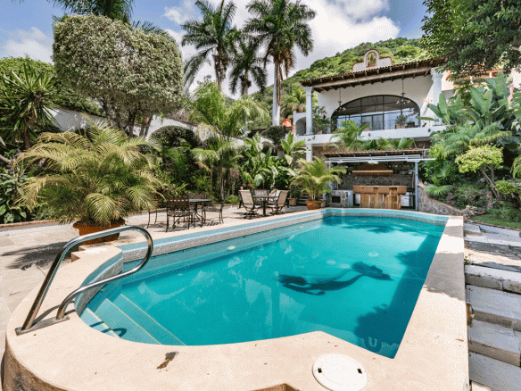 The Hidden Villa