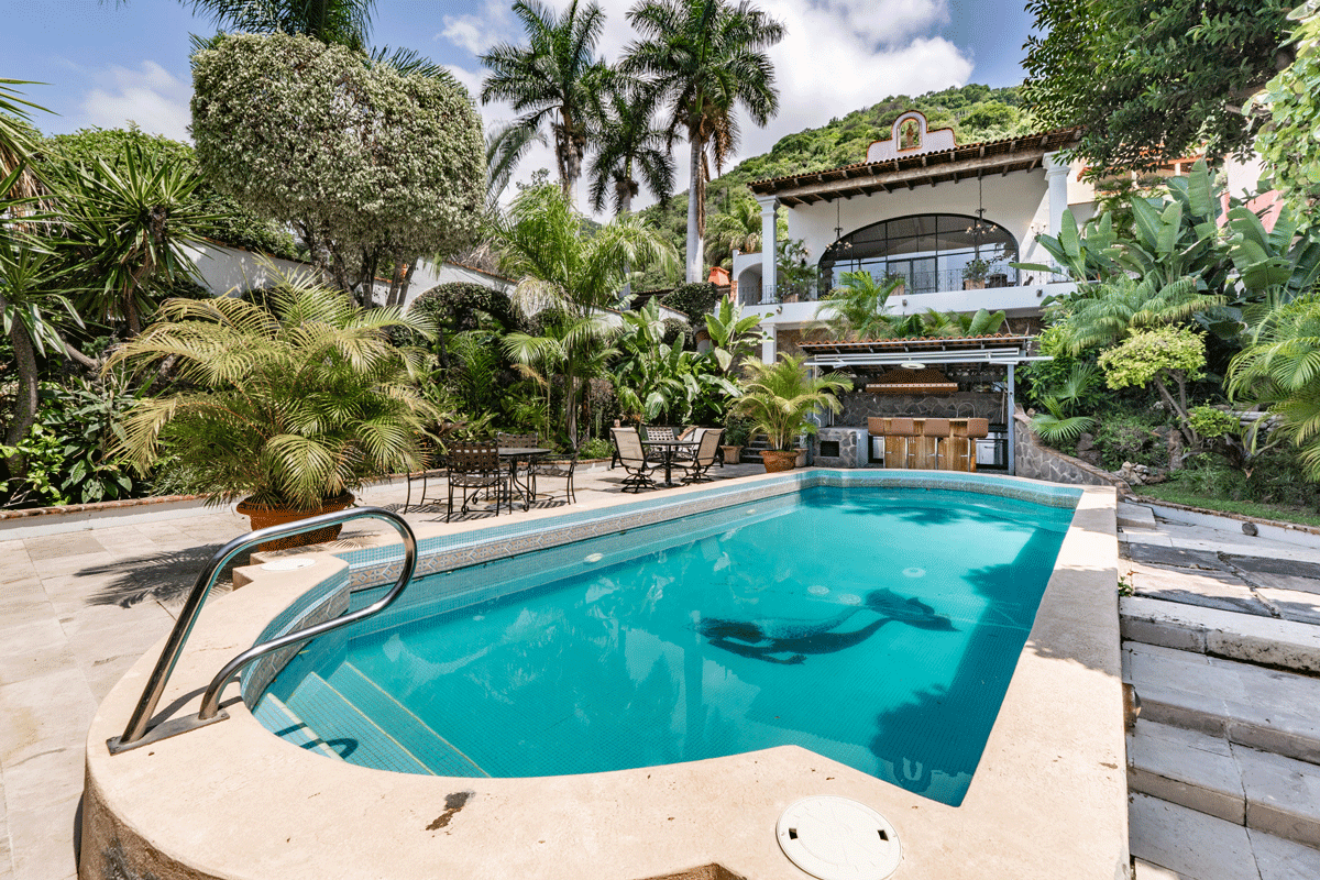 The Hidden Villa