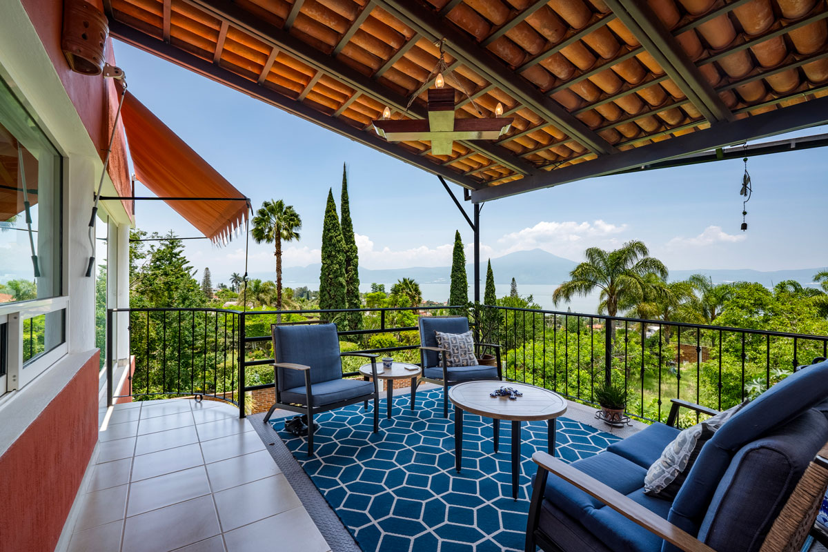 10 Casa Dragonfly