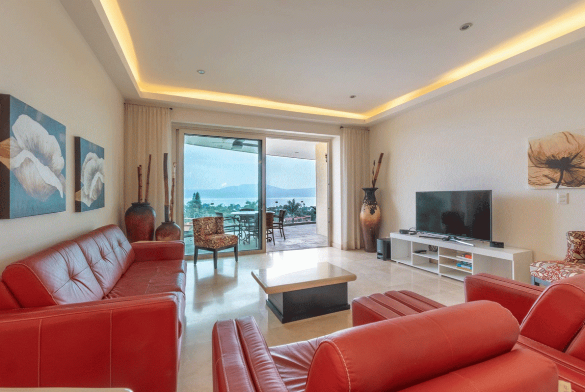 Condo El Dorado 202